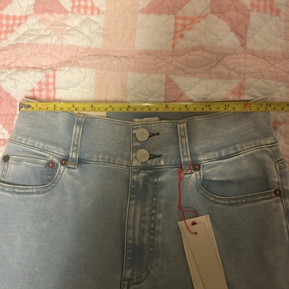 Alice and Olivia BEAUTIFUL WIDE LEG JEAN - Picture 11 of 12